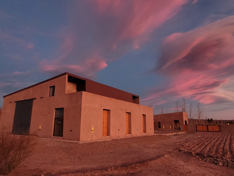 Bodega Los Dragones